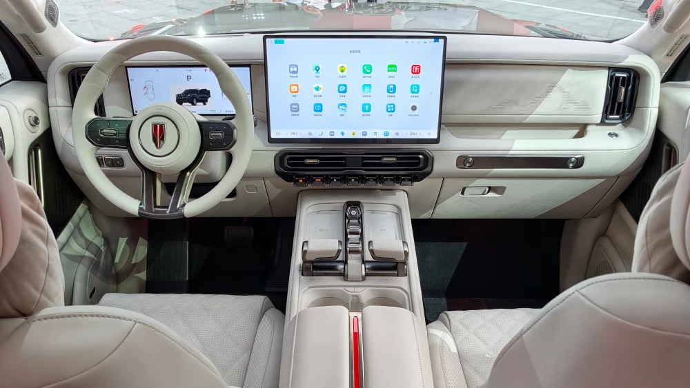 Цены внедорожника Hongqi G919 назвали в Китае салон центральная консоль