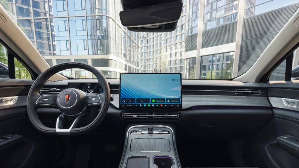 Обновленный седан Hongqi H5 2026 салон интерьер