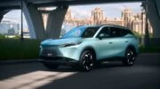 Кроссовер Jeland C7 сбоку спереди