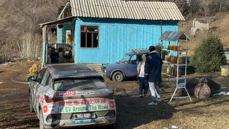 Глория Фанью Ху кругосветное путешествие BYD Atto 3 Yuan россия