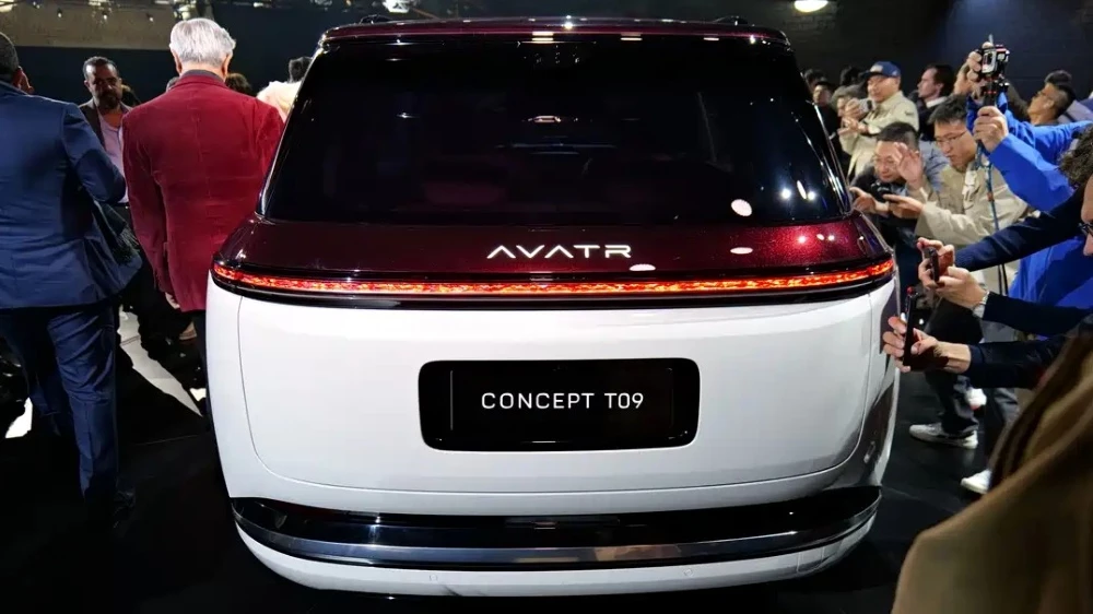 Концепт-кар avatr t09 Парижский автосалон 2026 сзади