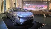 Avatr 07 серый спереди сбоку новый презентация Россия