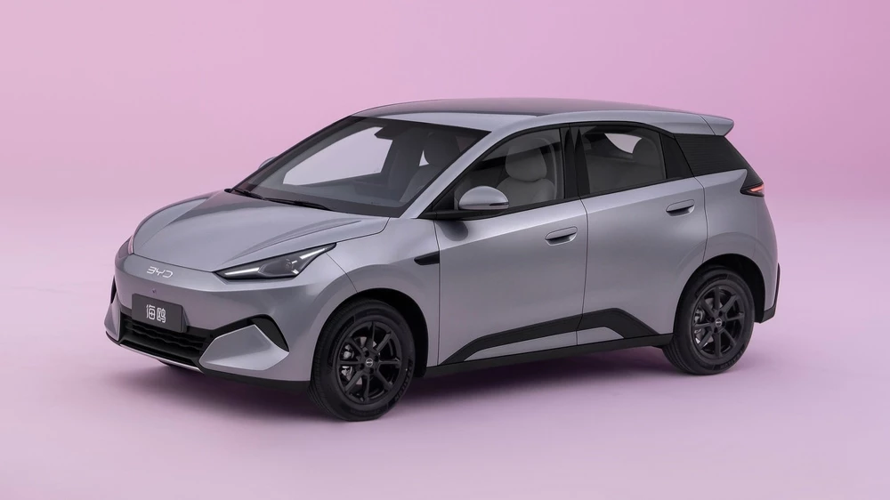 BYD Seagull серый спереди сбоку новый