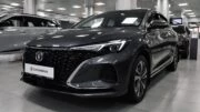Changan Eado Plus серый спереди сбоку новый купить у дилера в автосалоне Changan Центр Авторусь в Подольске