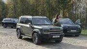 Esteo V27 зеленый серый сбоку тест-драйв