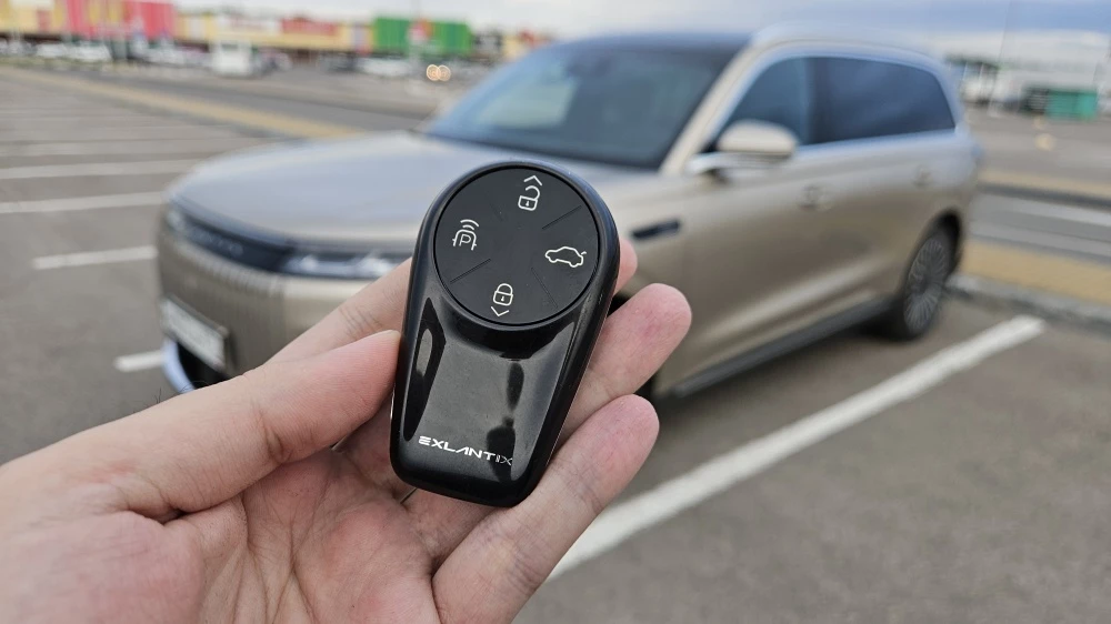 Esteo Exlantix ET8 ключ тест-драйв
