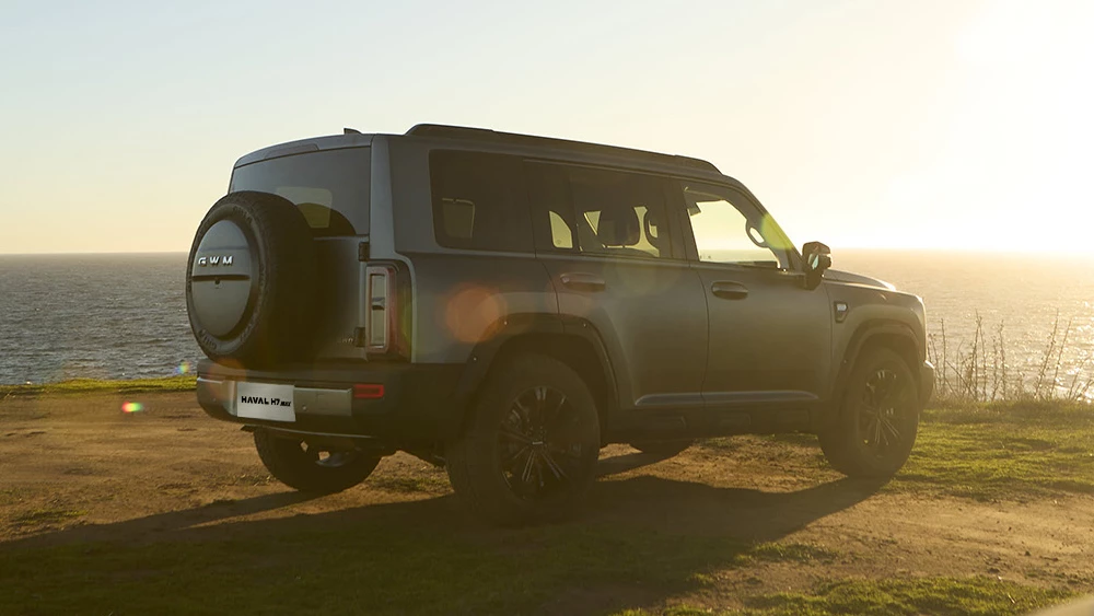 haval h7 max raptor сбоку сзади кроссовер