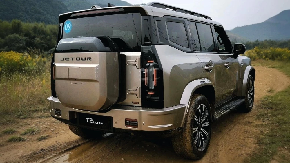 jetour t2 ultra в Китае кроссовер сзади сбоку