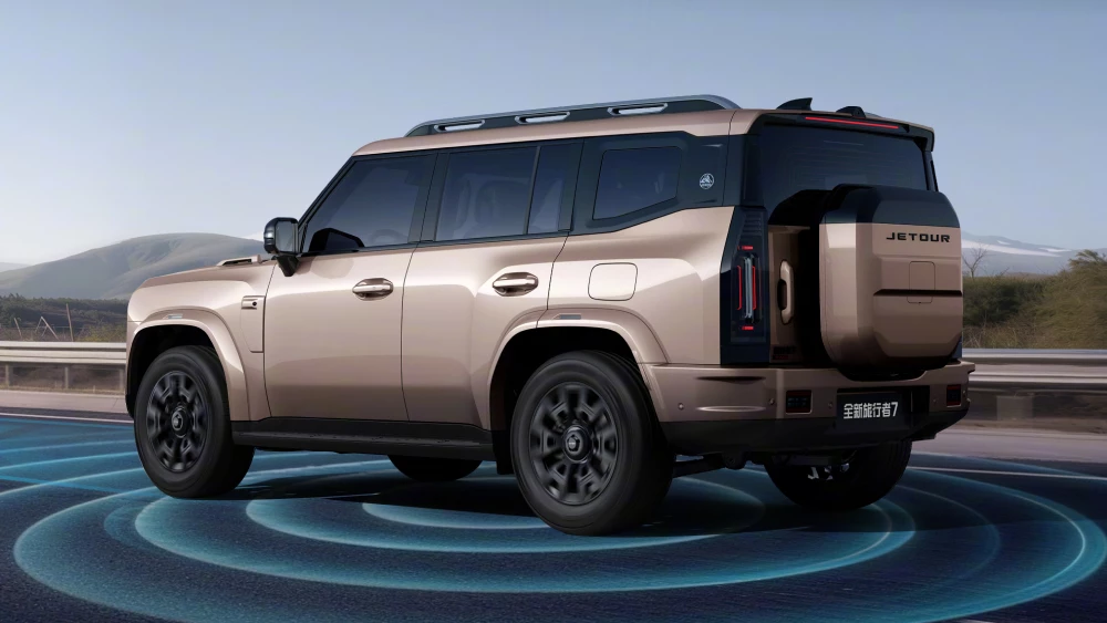 Jetour Traveller 7 начали продавать в Китае сбоку сзади кроссовер