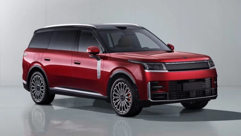 Кроссовер Lynk & Co 900L сбоку спереди каталог минпрома в КНР