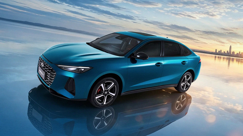 Седан Chery Arrizo 7 второго поколения сбоку