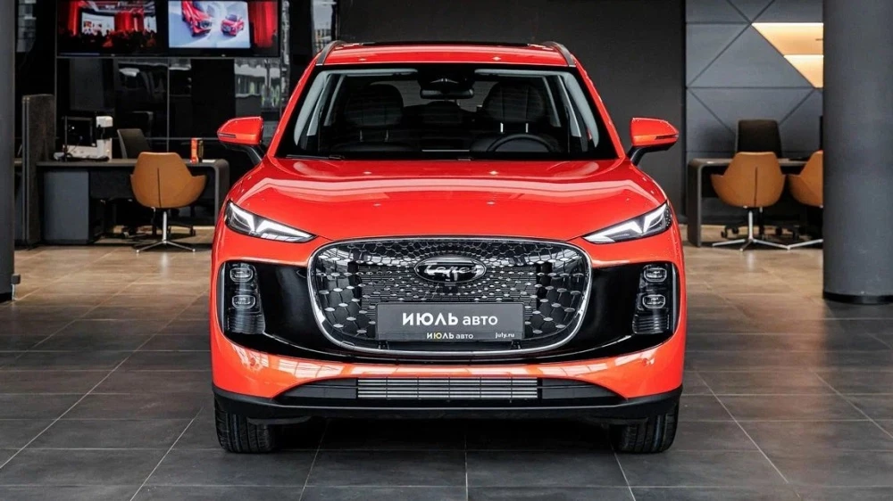 Tenet Plus L6 красный спереди новый купить у дилера в автосалоне Июль Авто в Екатеринбурге