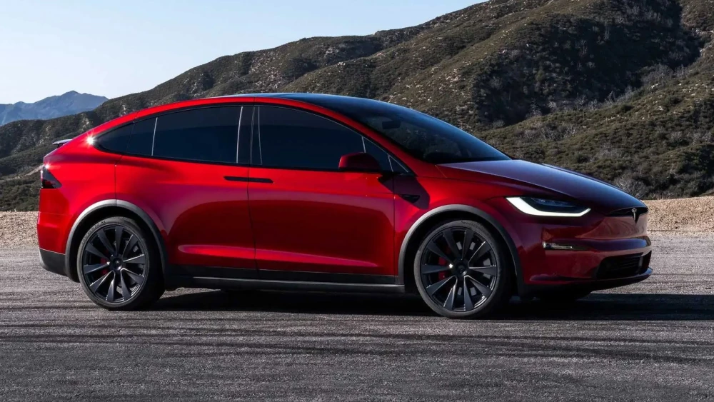 tesla model x 2023 года